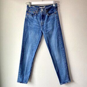 Levi's Wedgie Jeans Button Fly 25